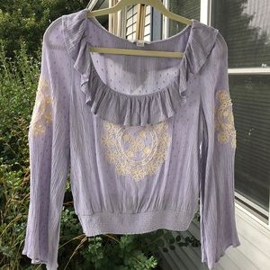 Flowy sleeve top